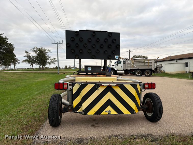 image for item FH6495 Scorpion crash attenuator