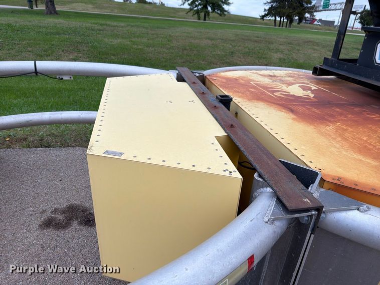 image for item FH6495 Scorpion crash attenuator