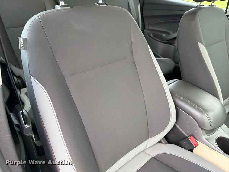 image for item FH6498 2014 Ford Escape S SUV