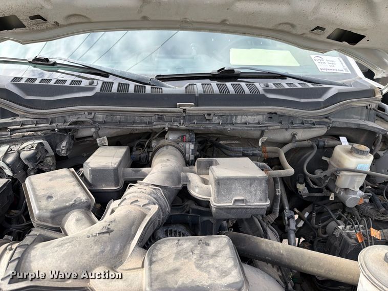 image for item FH6499 2022 Ford F250 Super Duty Crew Cab utility bed pickup truck