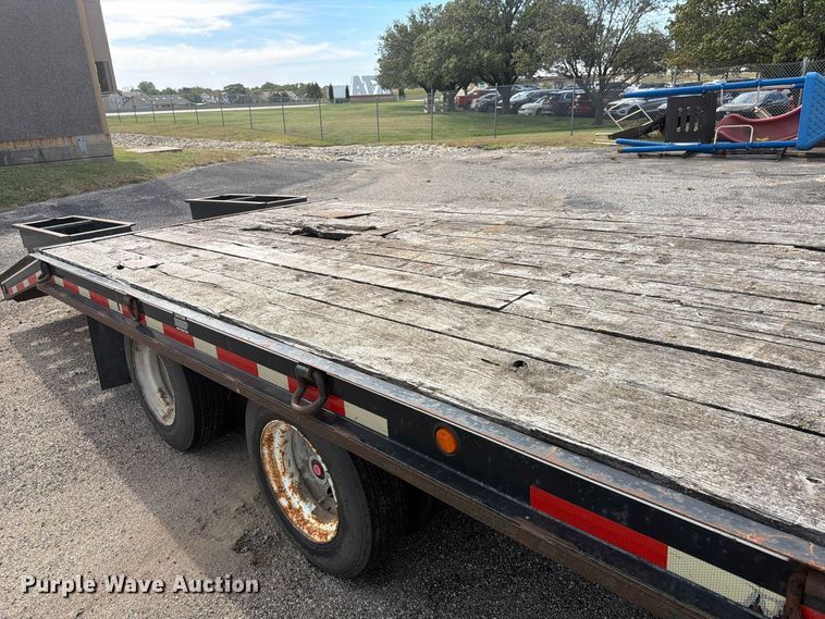 image for item FK3921 2009 Felling DA292 equipment trailer