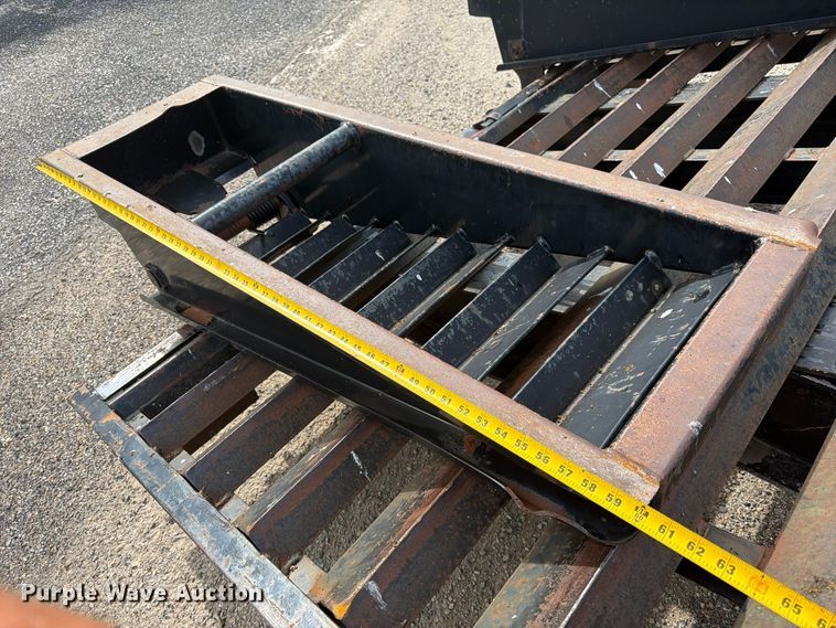 image for item FK3921 2009 Felling DA292 equipment trailer