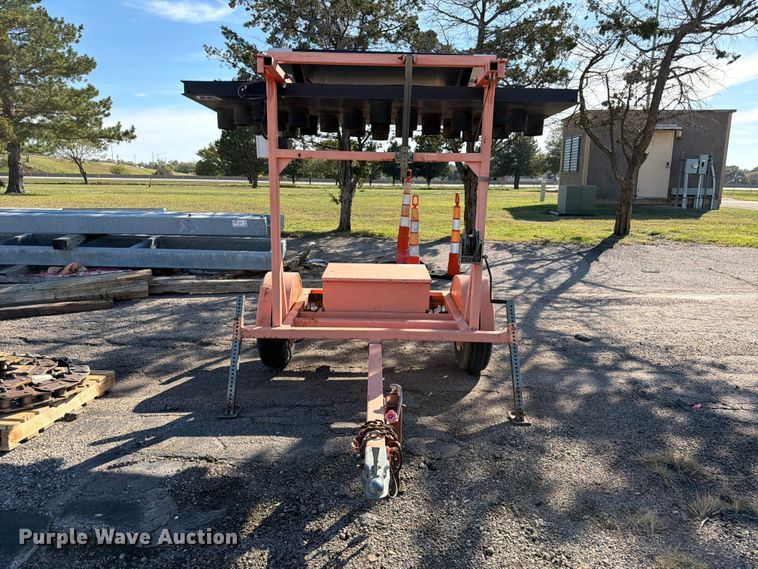 image for item FK3923 Wanco arrow board trailer