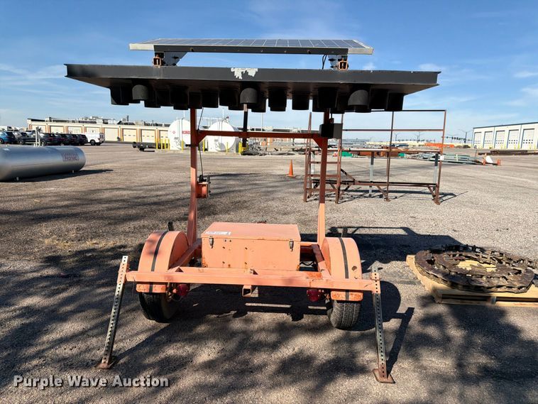image for item FK3923 Wanco arrow board trailer