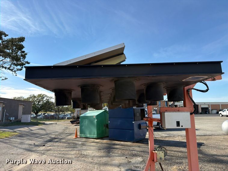 image for item FK3923 Wanco arrow board trailer