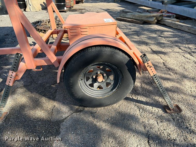 image for item FK3923 Wanco arrow board trailer