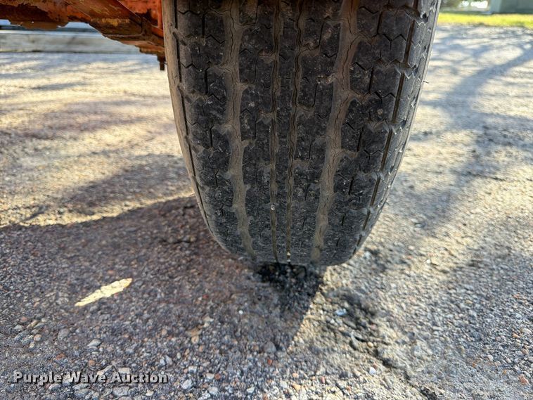image for item FK3923 Wanco arrow board trailer
