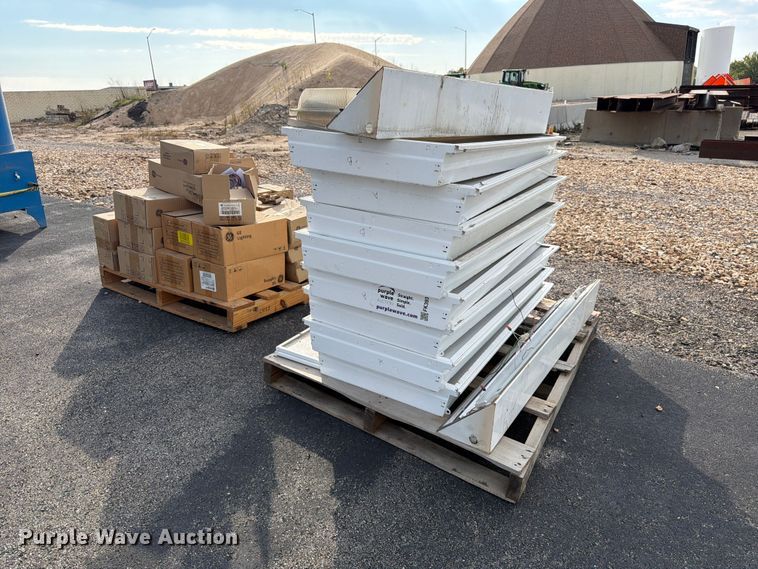 image for item FK3934 (8) Fluorescent lights