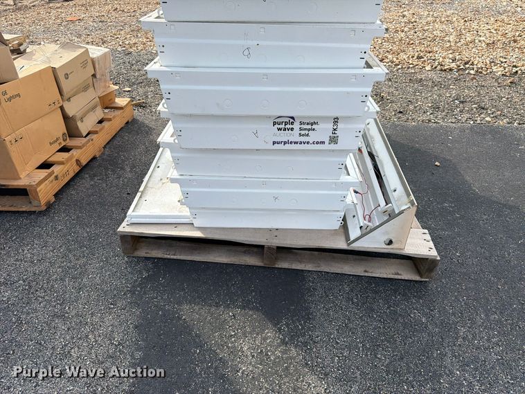 image for item FK3934 (8) Fluorescent lights