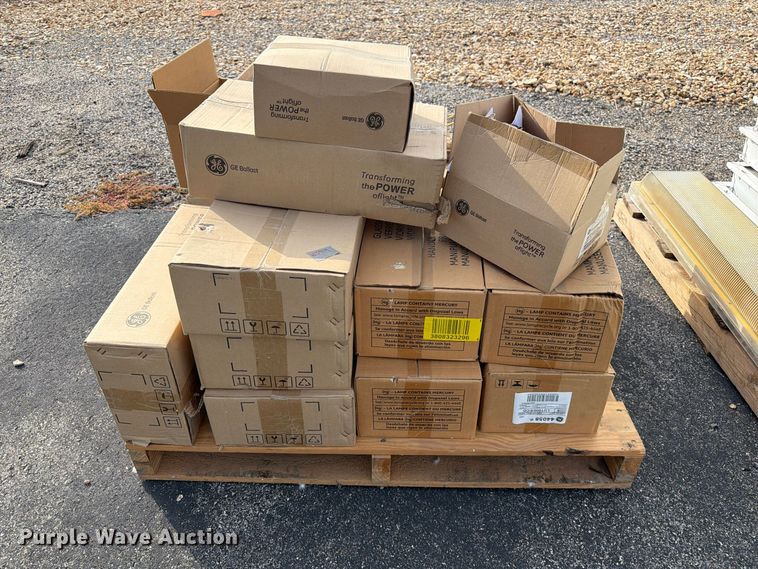 image for item FK3934 (8) Fluorescent lights
