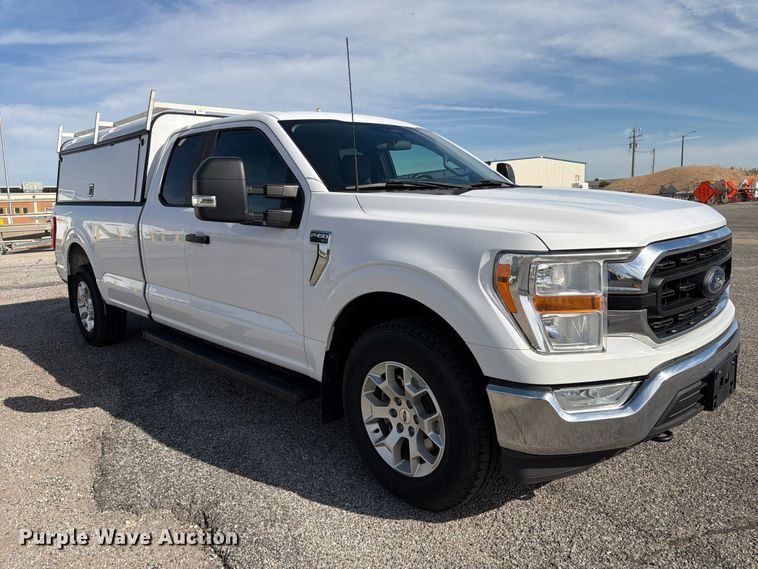 image for item FK3935 2022 Ford F150 XLT Ext. Cab pickup truck