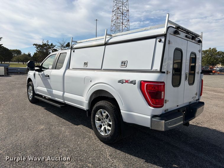 image for item FK3935 2022 Ford F150 XLT Ext. Cab pickup truck