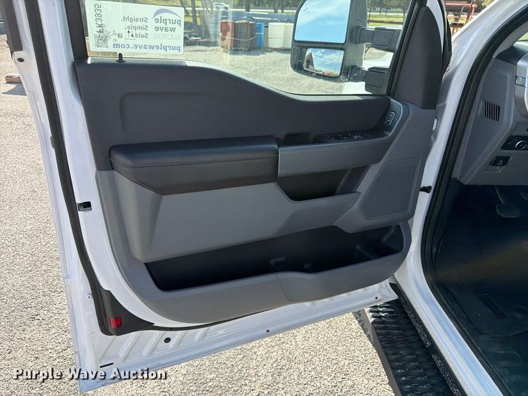 image for item FK3935 2022 Ford F150 XLT Ext. Cab pickup truck