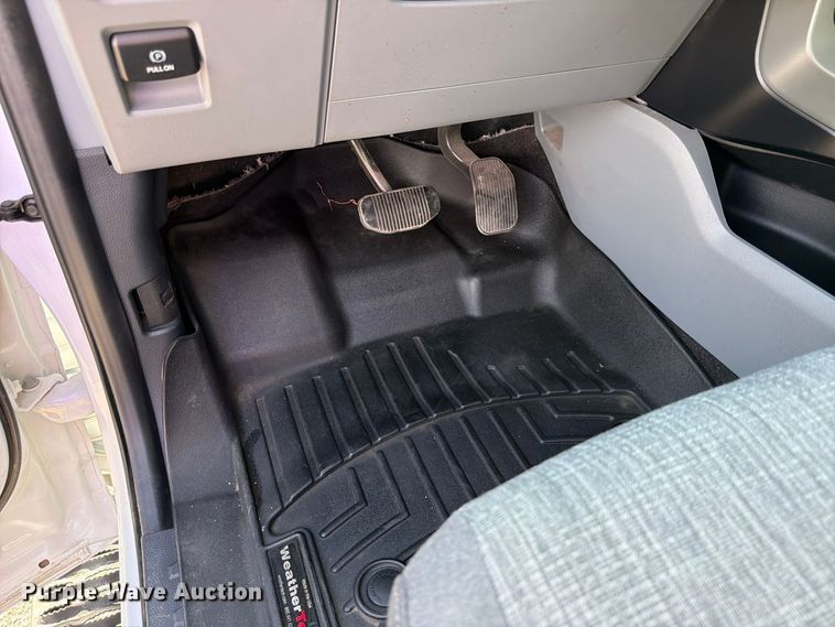 image for item FK3935 2022 Ford F150 XLT Ext. Cab pickup truck