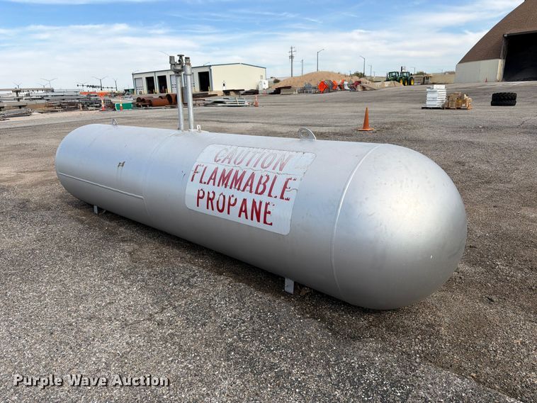 image for item FK3937 Propane tank