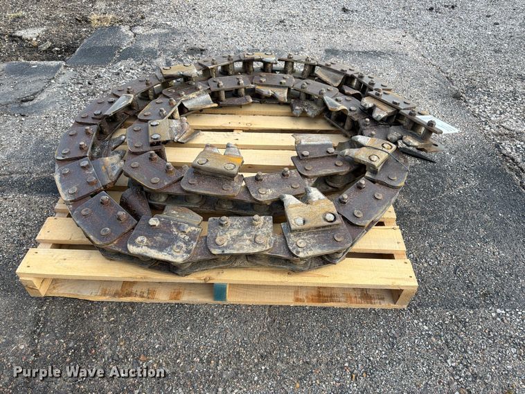 image for item FK3939 Vermeer 7600M trencher chain