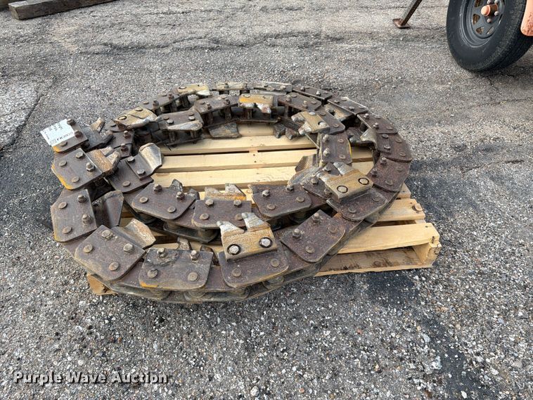 image for item FK3939 Vermeer 7600M trencher chain