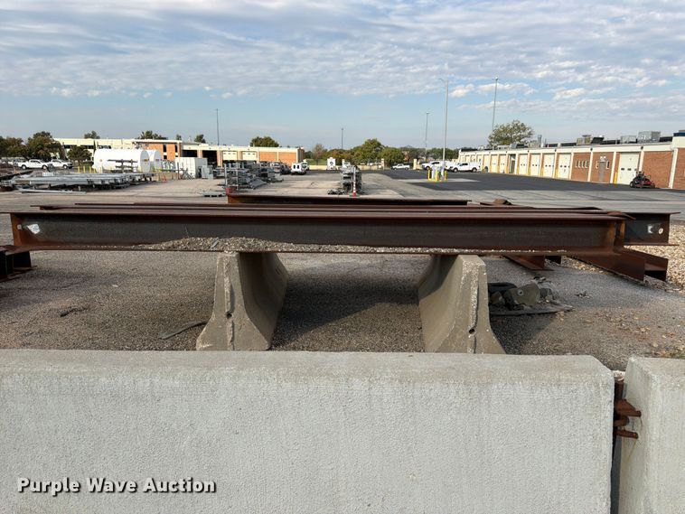 image for item FK3942 (9) steel I beams