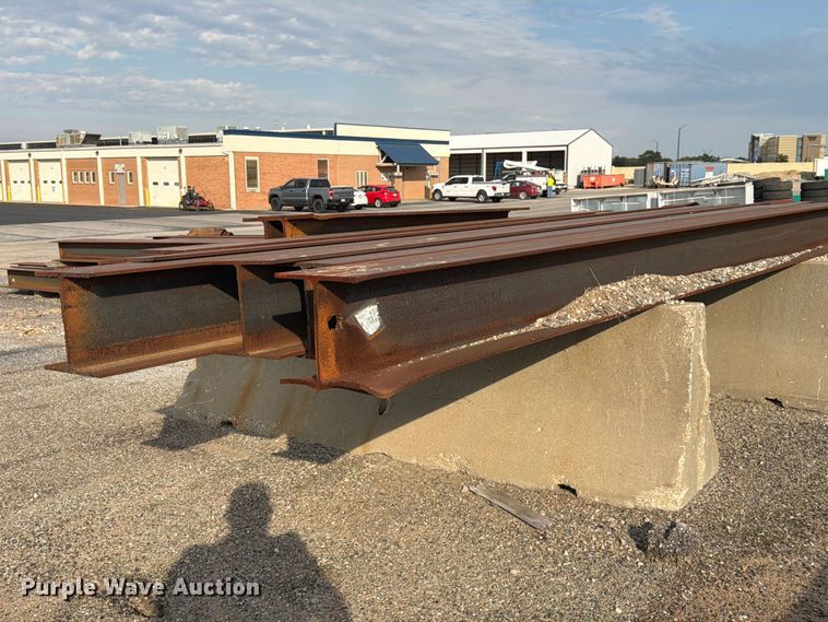 image for item FK3942 (9) steel I beams