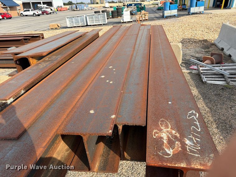 image for item FK3942 (9) steel I beams