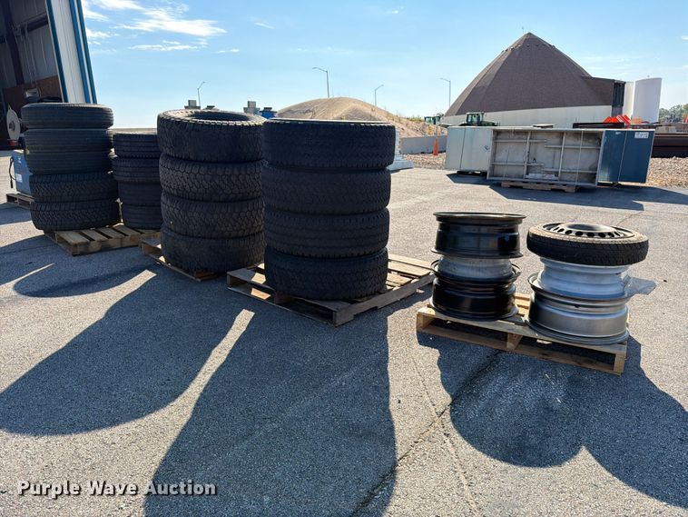 image for item FK3945 Tires and wheels