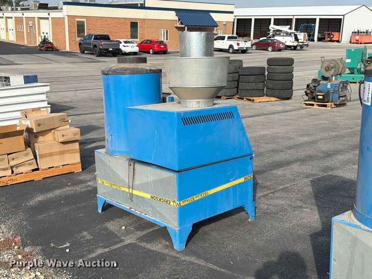 image for item FK3946 Hydro Engineering 4/2000EHGV-B pressure washer