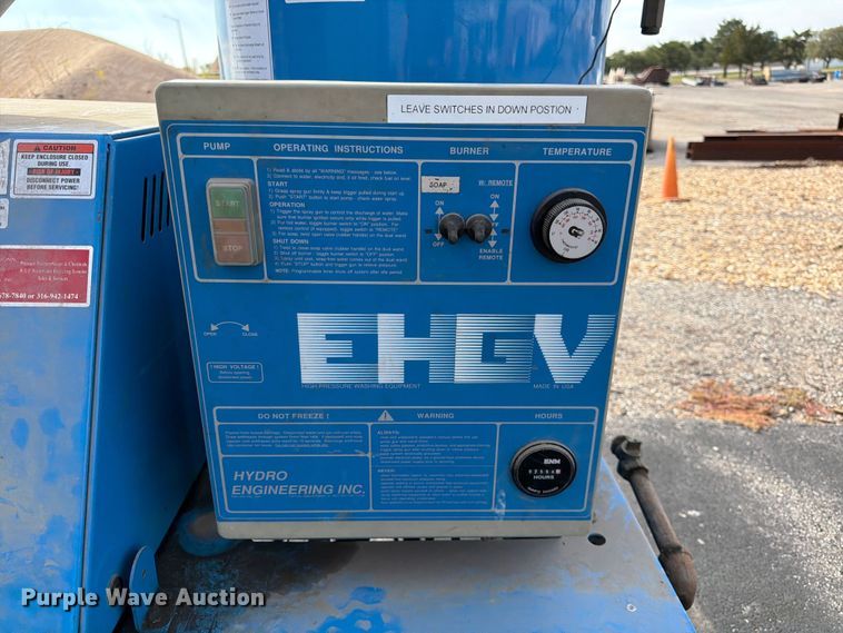 image for item FK3946 Hydro Engineering 4/2000EHGV-B pressure washer