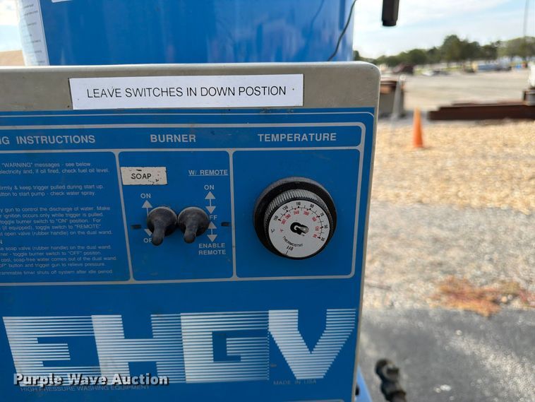 image for item FK3946 Hydro Engineering 4/2000EHGV-B pressure washer