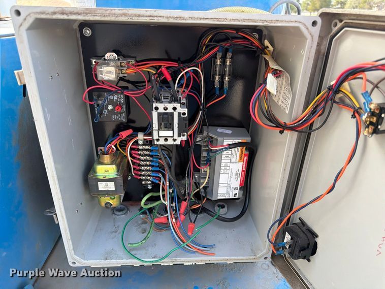 image for item FK3947 Hydro Engeneers 4/2000EHGV-B pressure washer