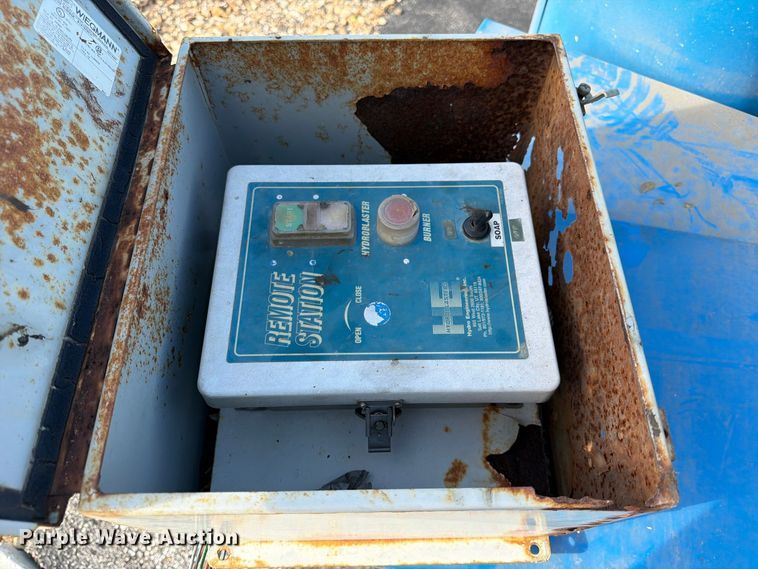 image for item FK3947 Hydro Engeneers 4/2000EHGV-B pressure washer