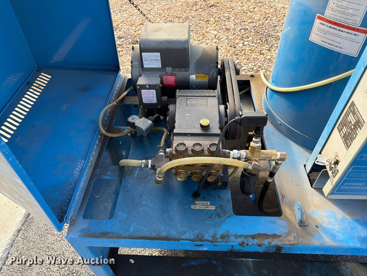 image for item FK3947 Hydro Engeneers 4/2000EHGV-B pressure washer