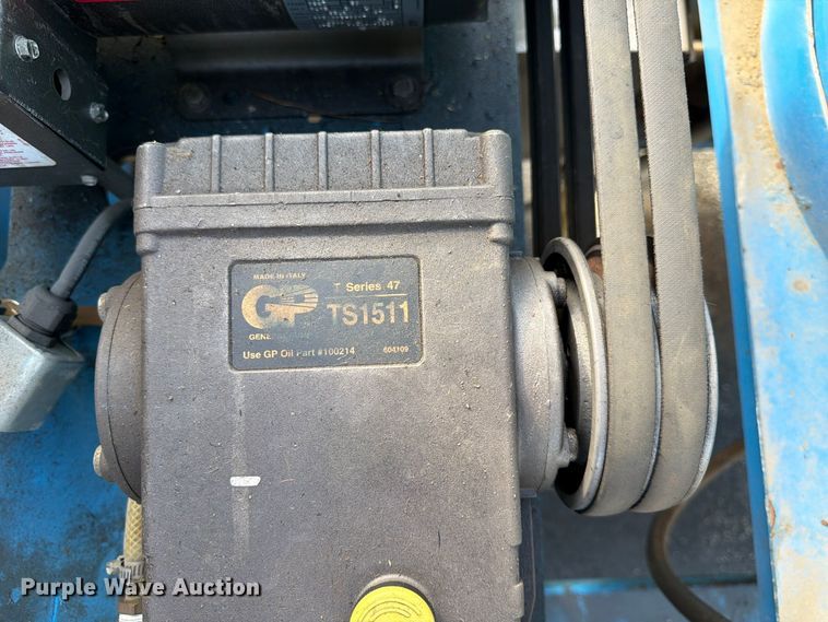 image for item FK3947 Hydro Engeneers 4/2000EHGV-B pressure washer