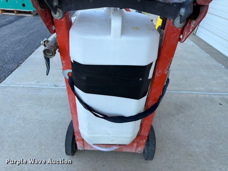 image for item FK3948 2016 Husqvarna FS400LV concrete saw