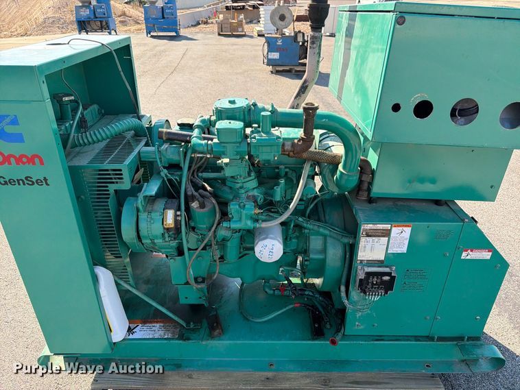 image for item FK3951 Onan OT 125 generator