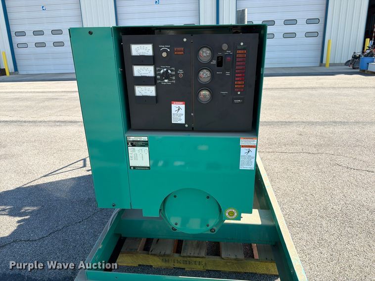 image for item FK3952 Onan 35GGFb Generator