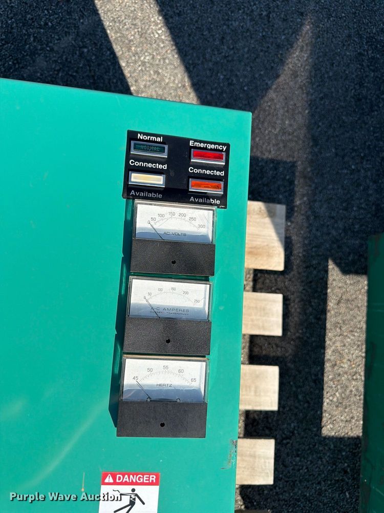 image for item FK3952 Onan 35GGFb Generator