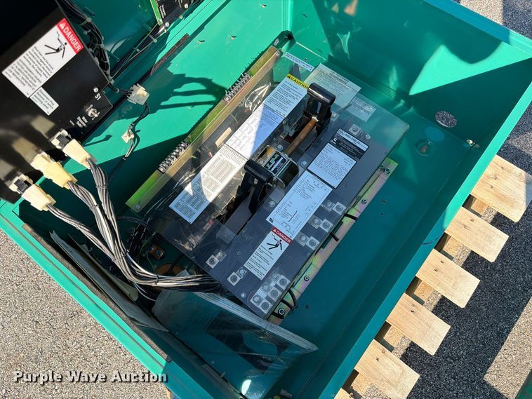image for item FK3952 Onan 35GGFb Generator