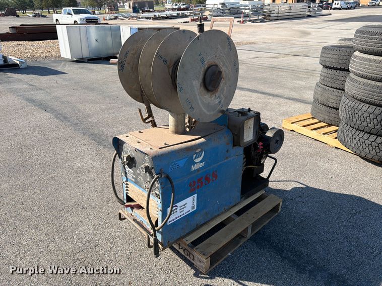 image for item FK3953 Miller Blue Star 2E welder