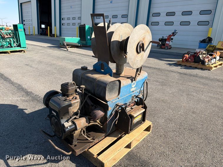 image for item FK3953 Miller Blue Star 2E welder