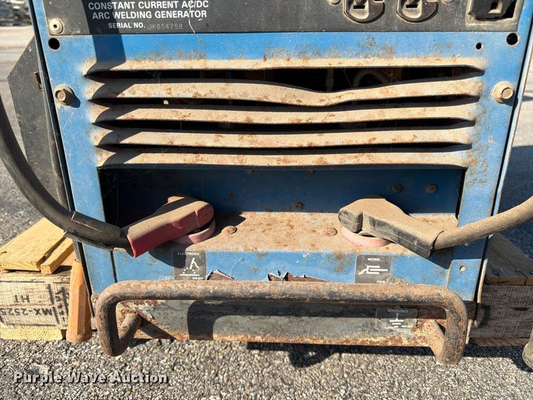 image for item FK3953 Miller Blue Star 2E welder