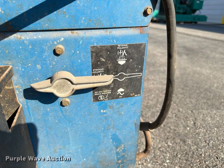 image for item FK3953 Miller Blue Star 2E welder