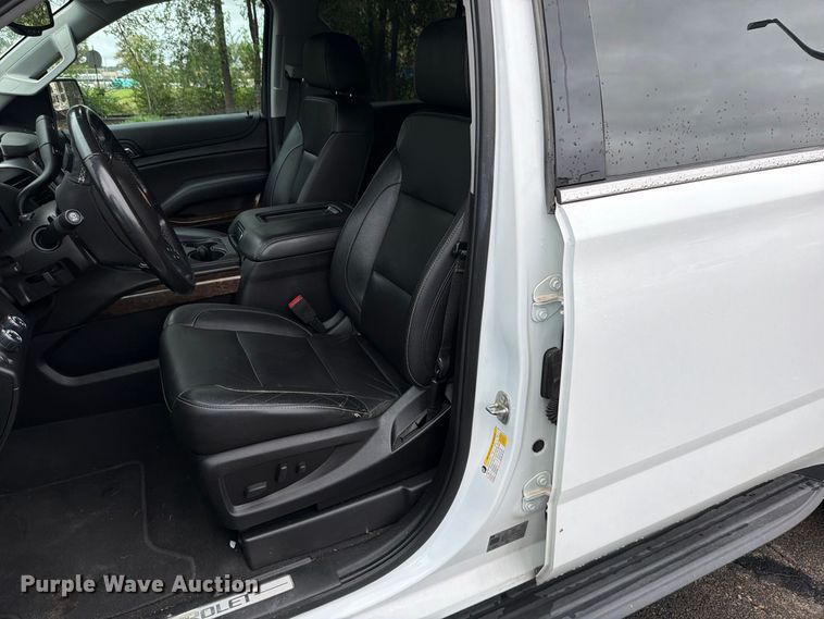image for item DO5955 2020 Chevrolet Suburban SUV