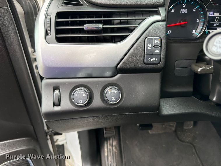 image for item DO5955 2020 Chevrolet Suburban SUV