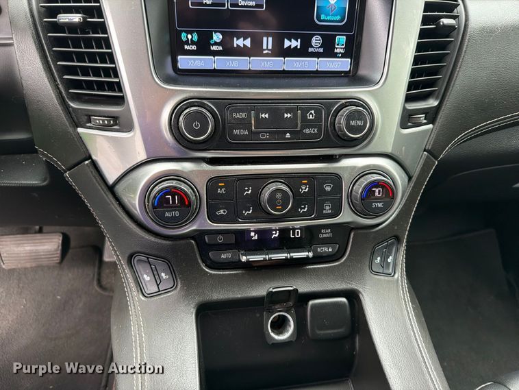 image for item DO5955 2020 Chevrolet Suburban SUV