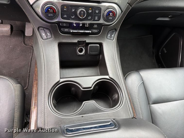 image for item DO5955 2020 Chevrolet Suburban SUV