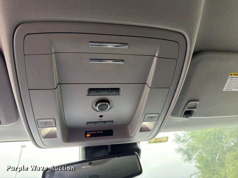 image for item DO5955 2020 Chevrolet Suburban SUV