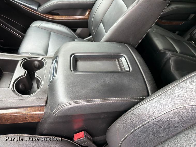 image for item DO5955 2020 Chevrolet Suburban SUV
