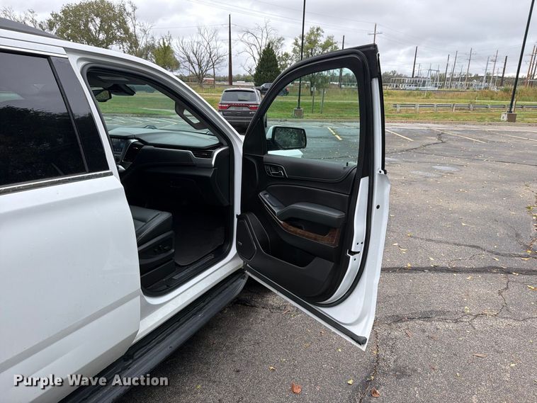 image for item DO5955 2020 Chevrolet Suburban SUV