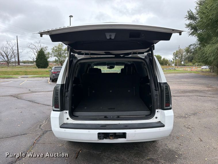 image for item DO5955 2020 Chevrolet Suburban SUV