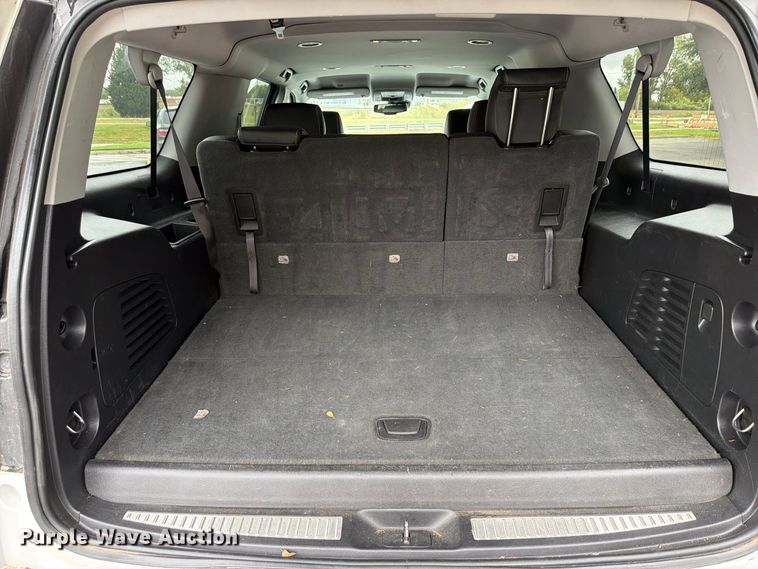 image for item DO5955 2020 Chevrolet Suburban SUV